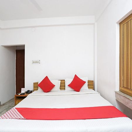 Hotel O New Silver Inn Kolkata Exterior photo